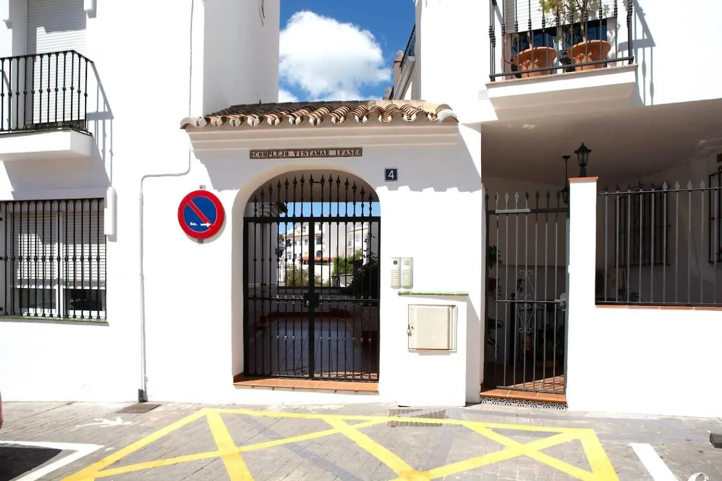 Kontakte von Sea View Penthouse In Historic Mijas Pueblo